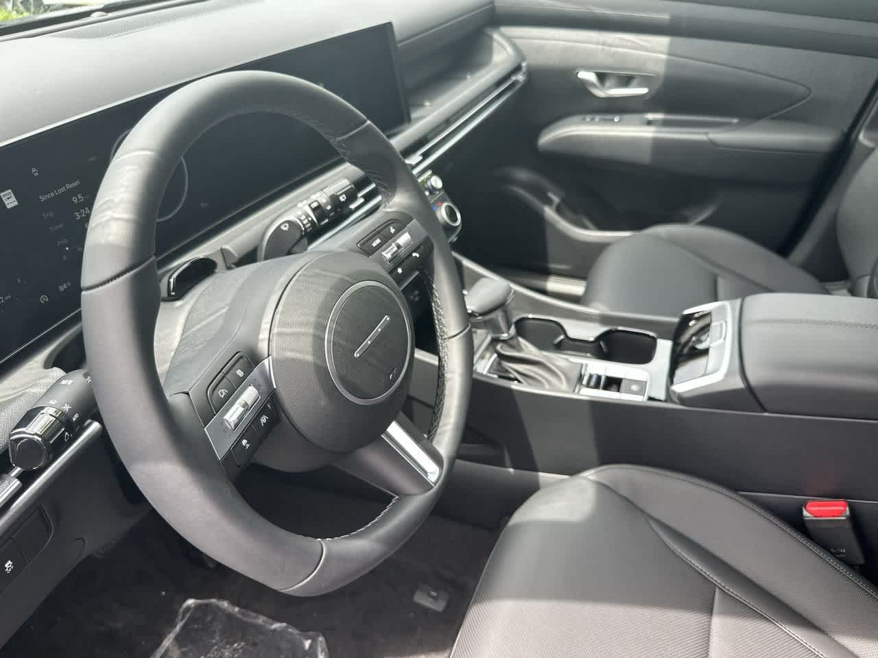 Thumbnail: 2025 Hyundai Tucson - 13