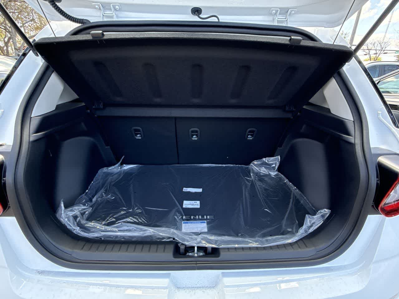 Thumbnail: 2026 Hyundai Venue - 25