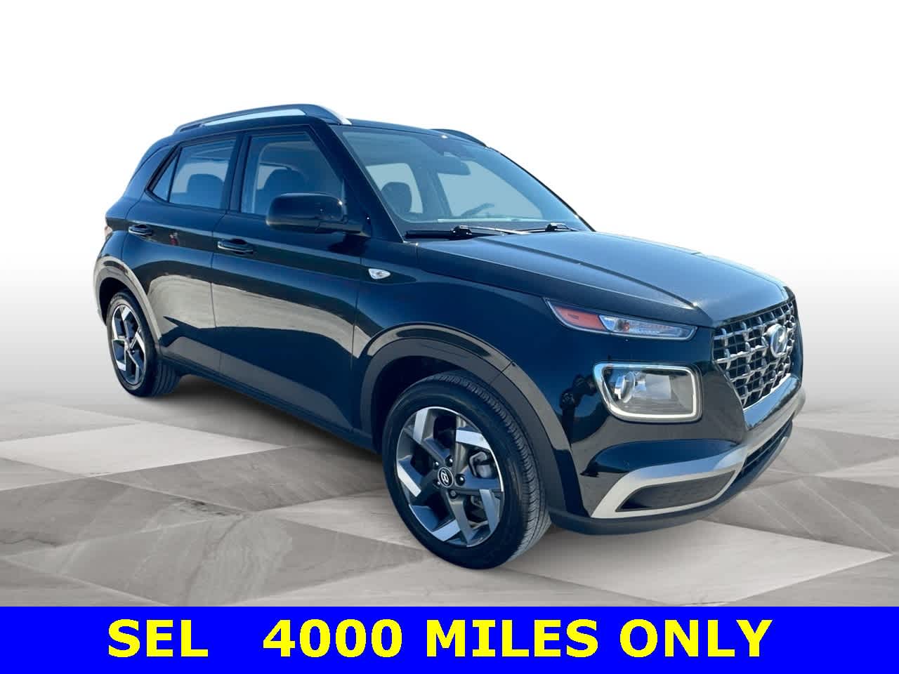 Thumbnail: 2025 Hyundai Venue - 2