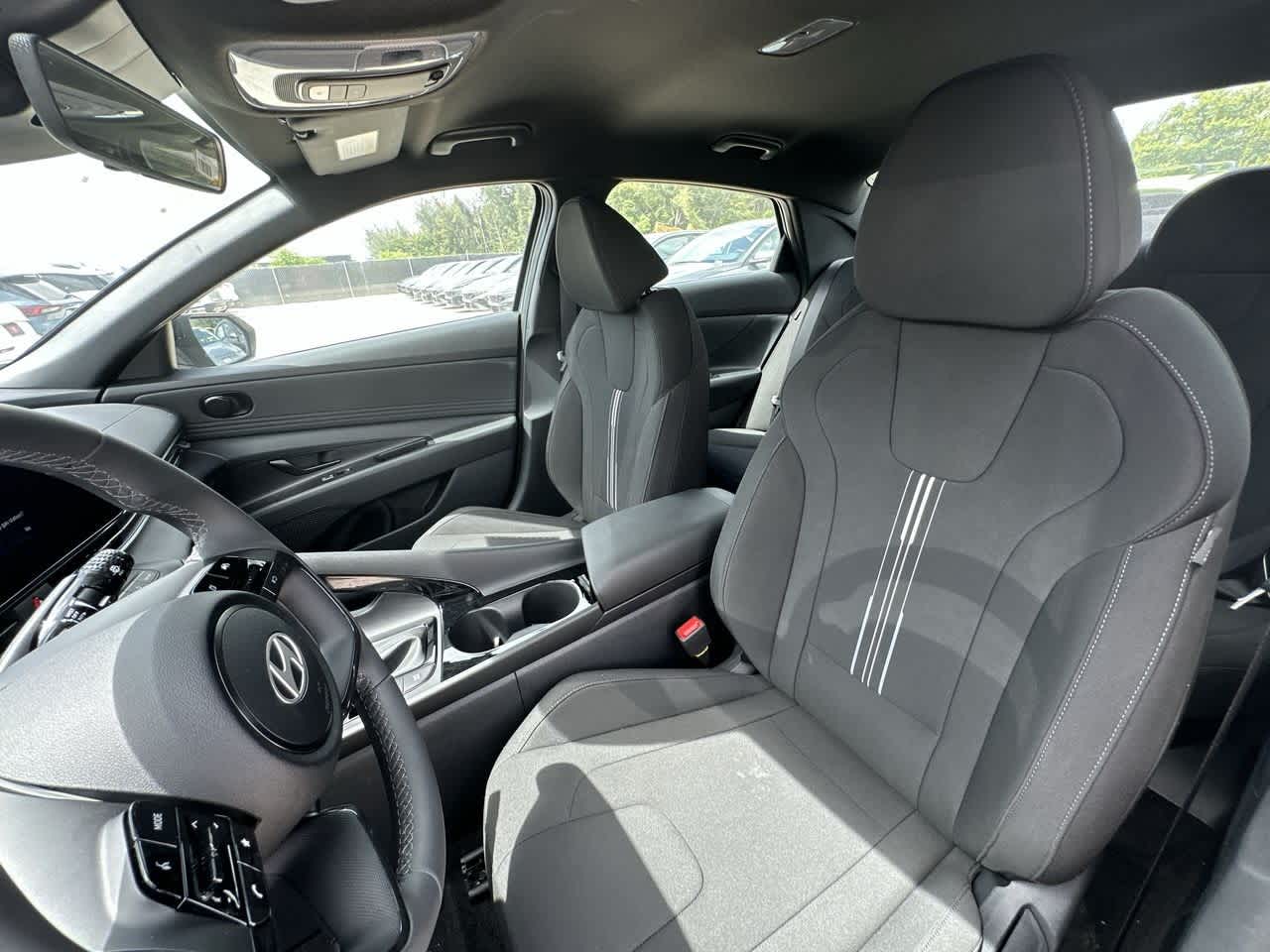 Thumbnail: 2025 Hyundai Elantra - 14