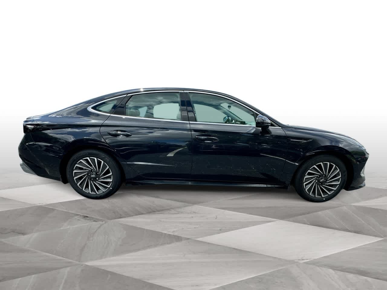 Thumbnail: 2025 Hyundai Sonata - 9