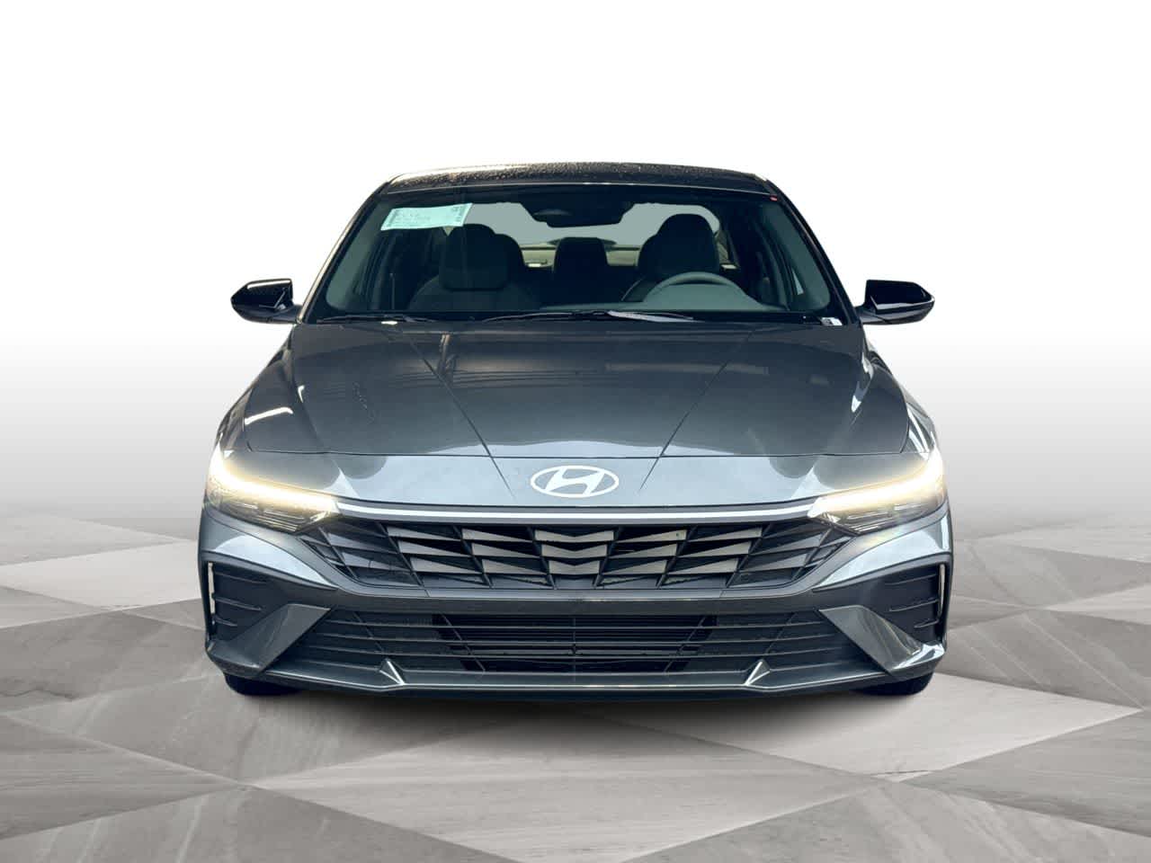 Thumbnail: 2026 Hyundai Elantra - 3