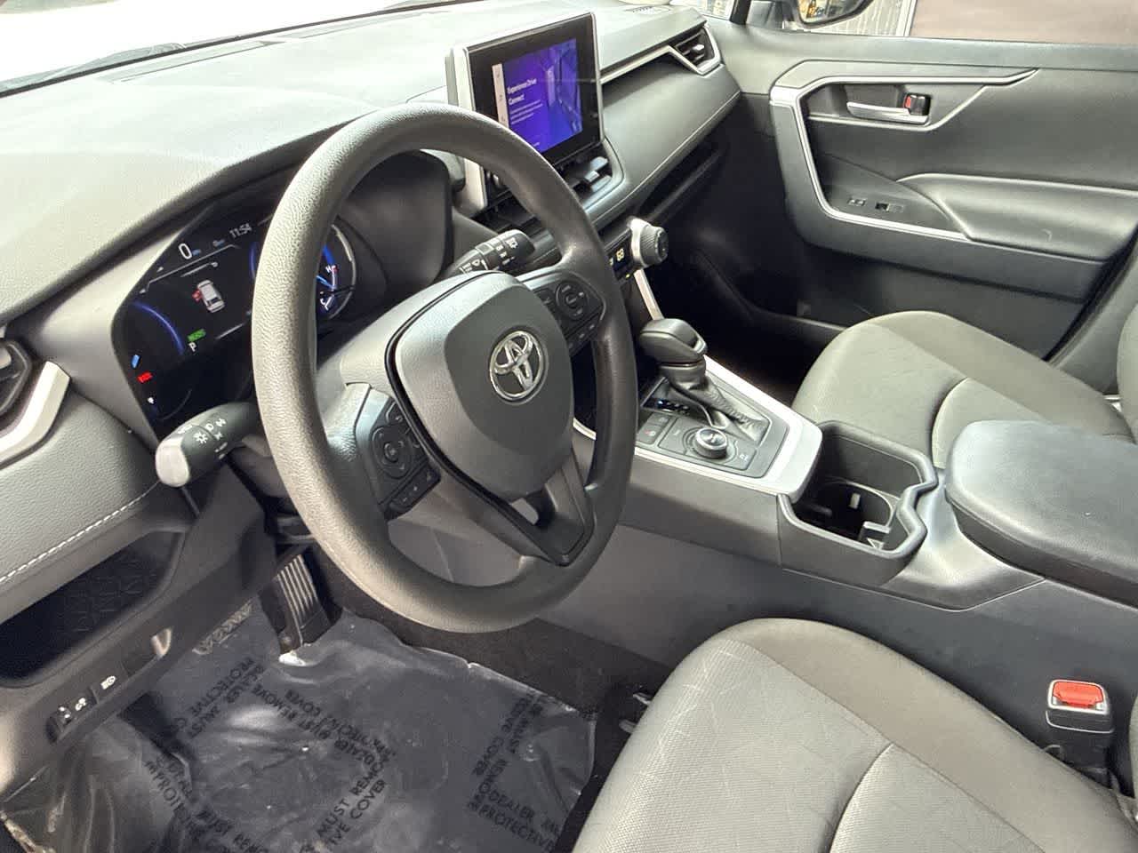 Thumbnail: 2025 Toyota RAV4 - 13