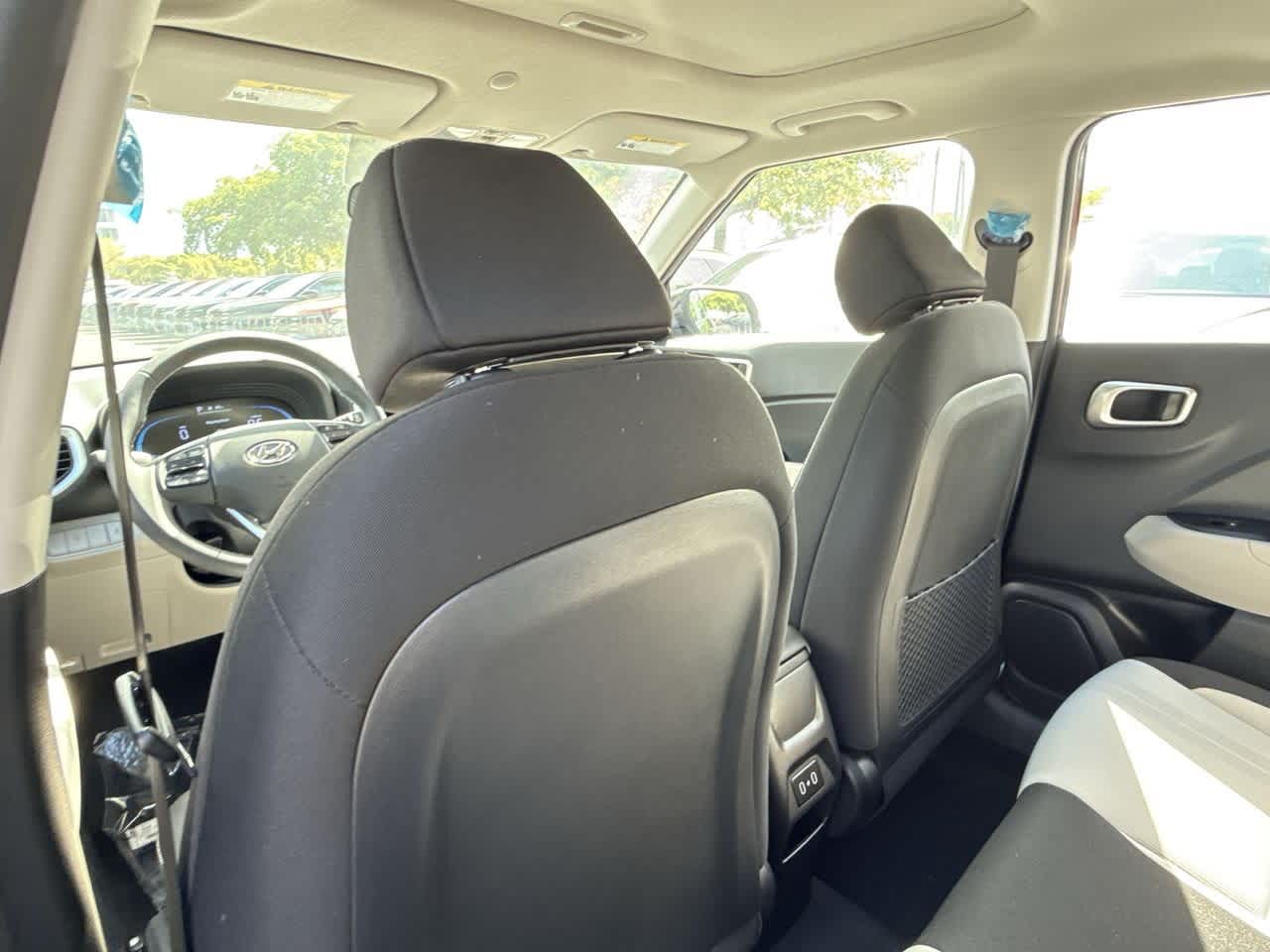 Thumbnail: 2025 Hyundai Venue - 23