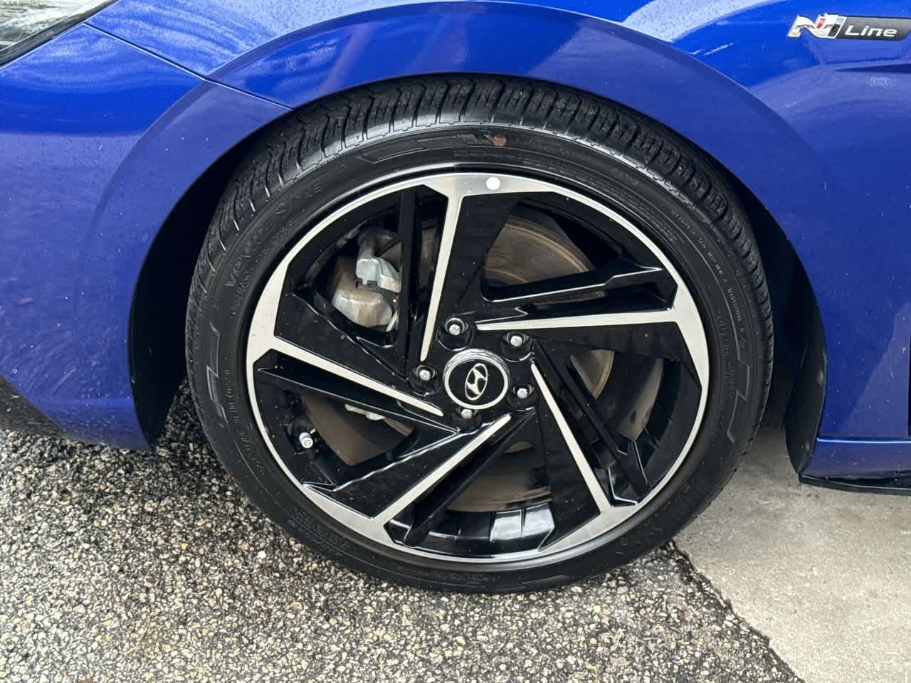 Thumbnail: 2023 Hyundai Elantra - 11