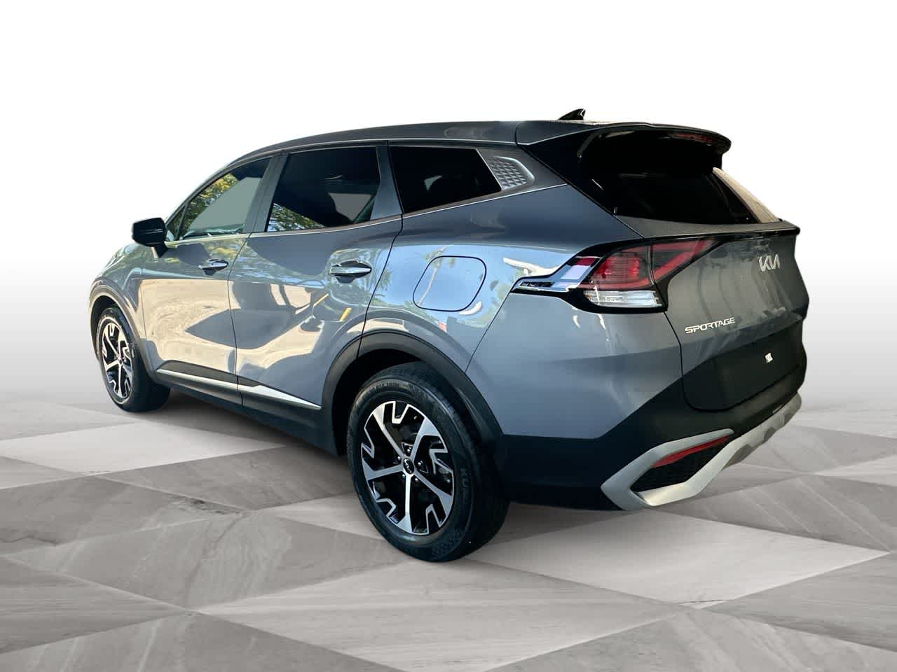 Thumbnail: 2023 Kia Sportage - 6