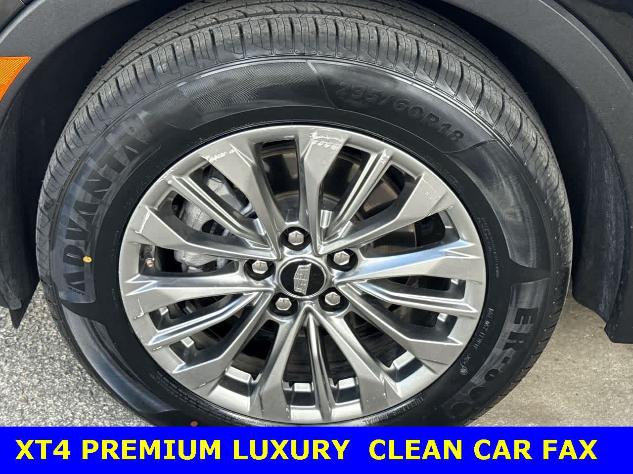 Thumbnail: 2024 Cadillac XT4 - 11