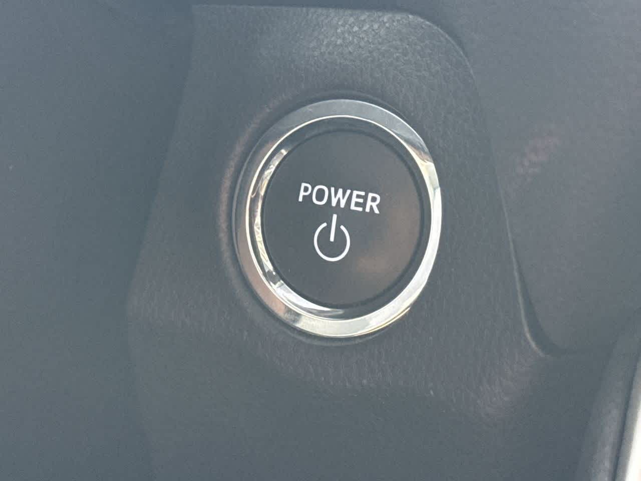 Thumbnail: 2025 Toyota RAV4 - 17