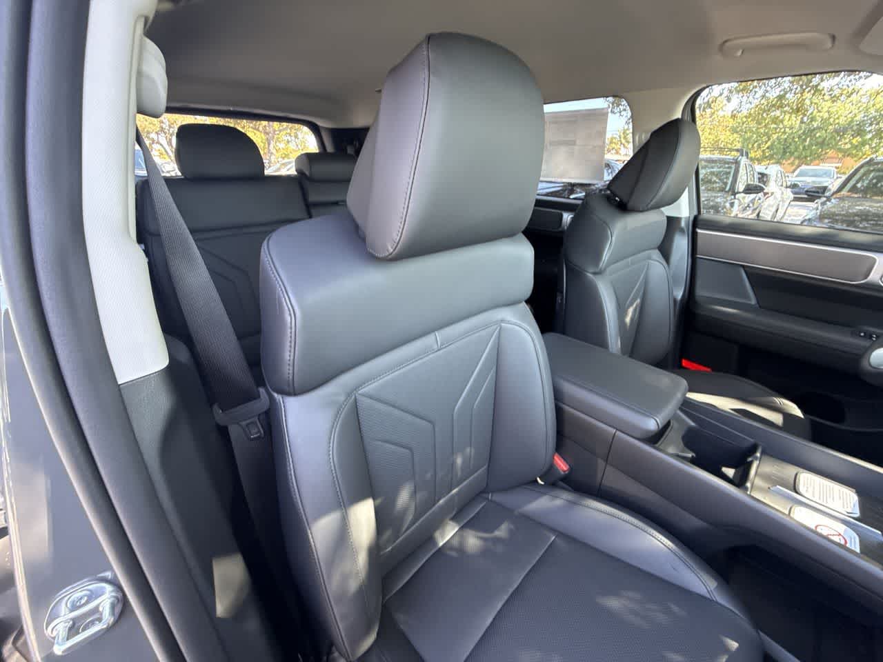 Thumbnail: 2026 Hyundai Santa Fe - 27