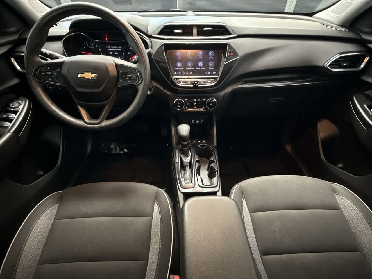 Thumbnail: 2023 Chevrolet TrailBlazer - 24