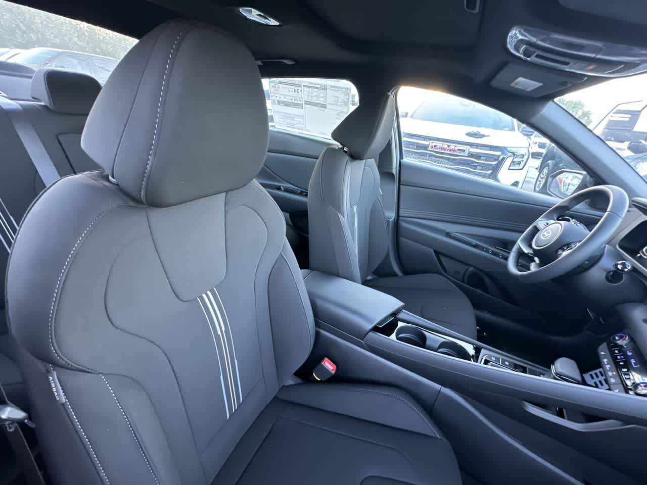 Thumbnail: 2026 Hyundai Elantra - 27