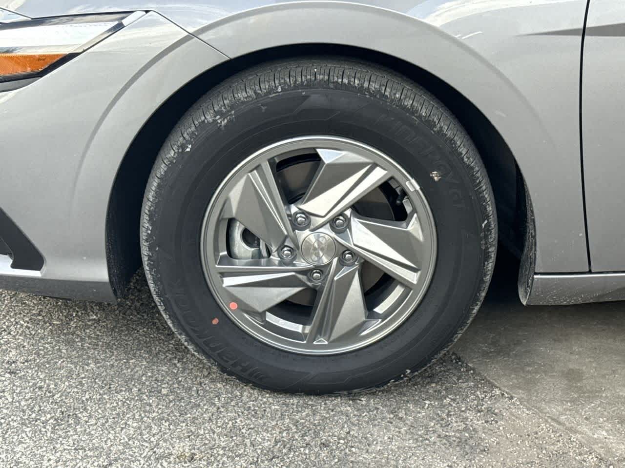 Thumbnail: 2026 Hyundai Elantra - 11