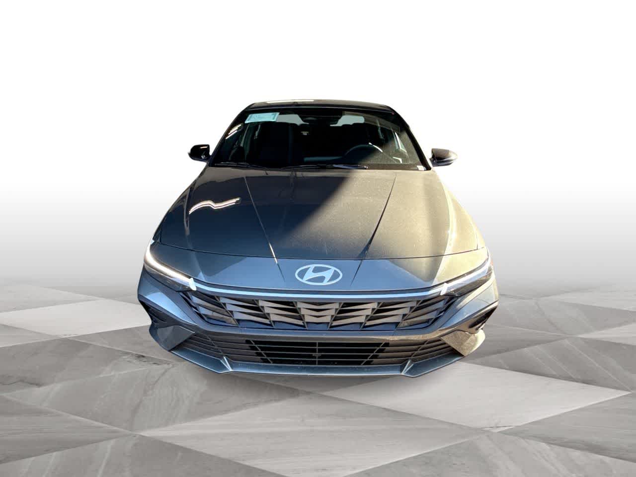 Thumbnail: 2026 Hyundai Elantra - 3