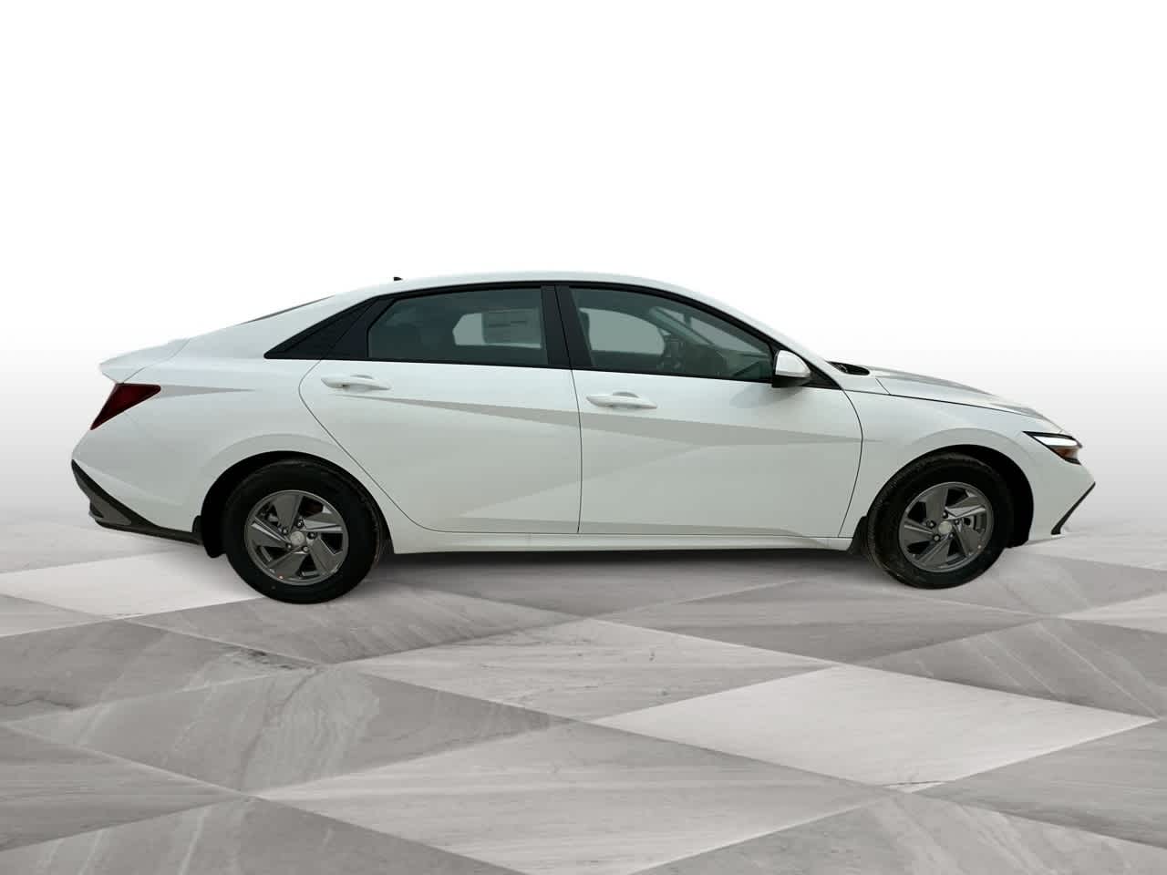 Thumbnail: 2025 Hyundai Elantra - 9