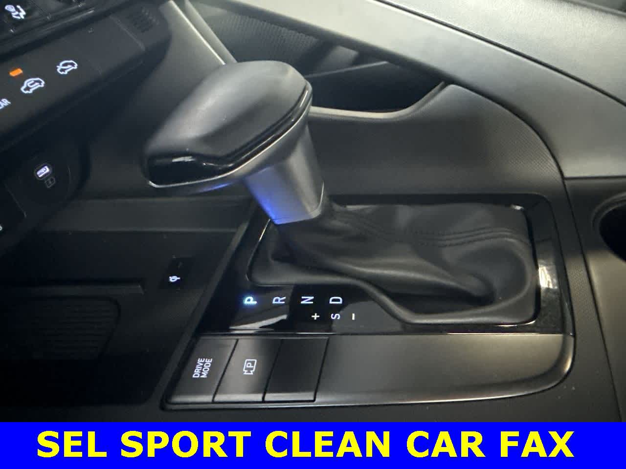 Thumbnail: 2025 Hyundai Elantra - 21