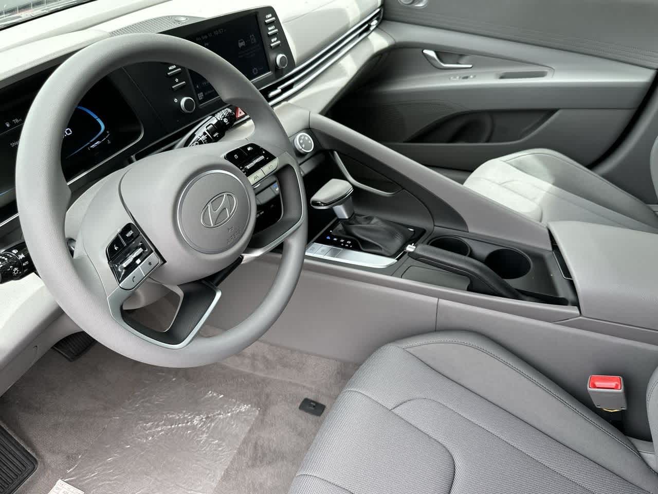 Thumbnail: 2025 Hyundai Elantra - 13