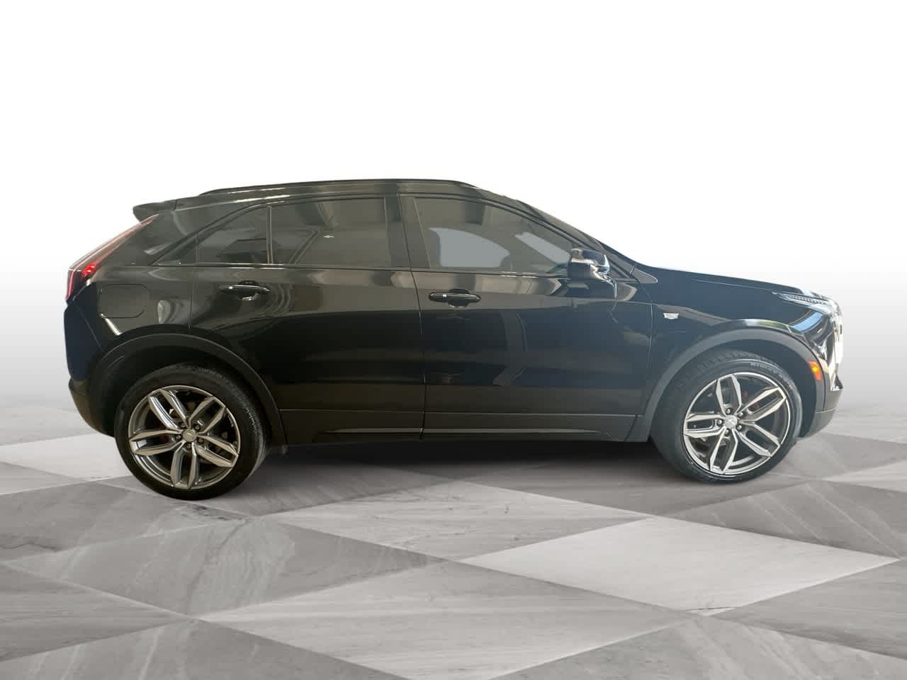 Thumbnail: 2021 Cadillac XT4 - 9
