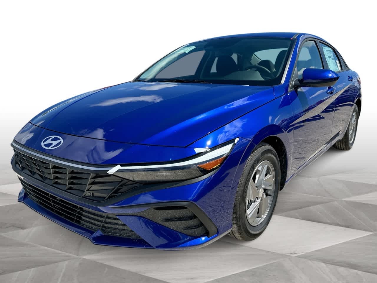 Thumbnail: 2025 Hyundai Elantra - 4