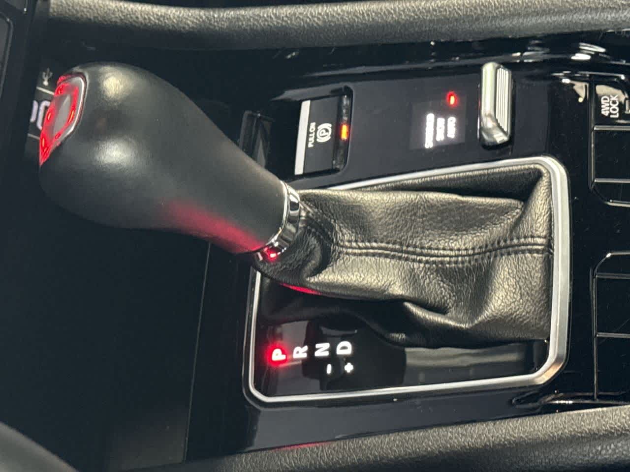 Thumbnail: 2024 Jeep Compass - 21