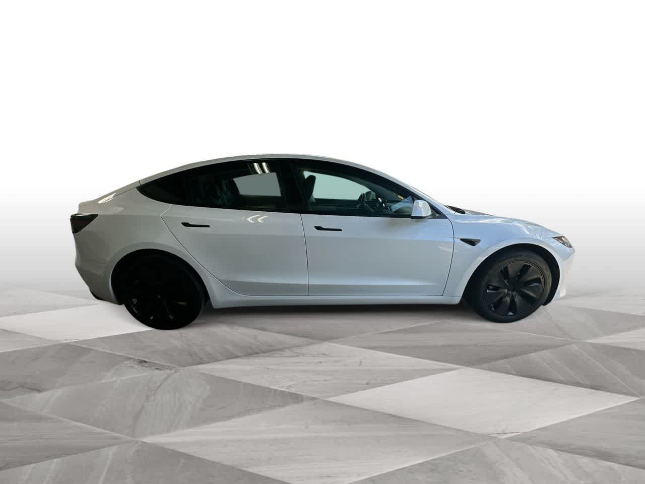 Thumbnail: 2025 Tesla Model 3 - 9