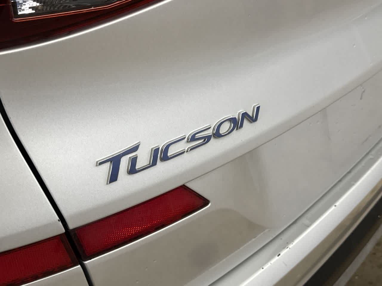 Thumbnail: 2019 Hyundai Tucson - 10