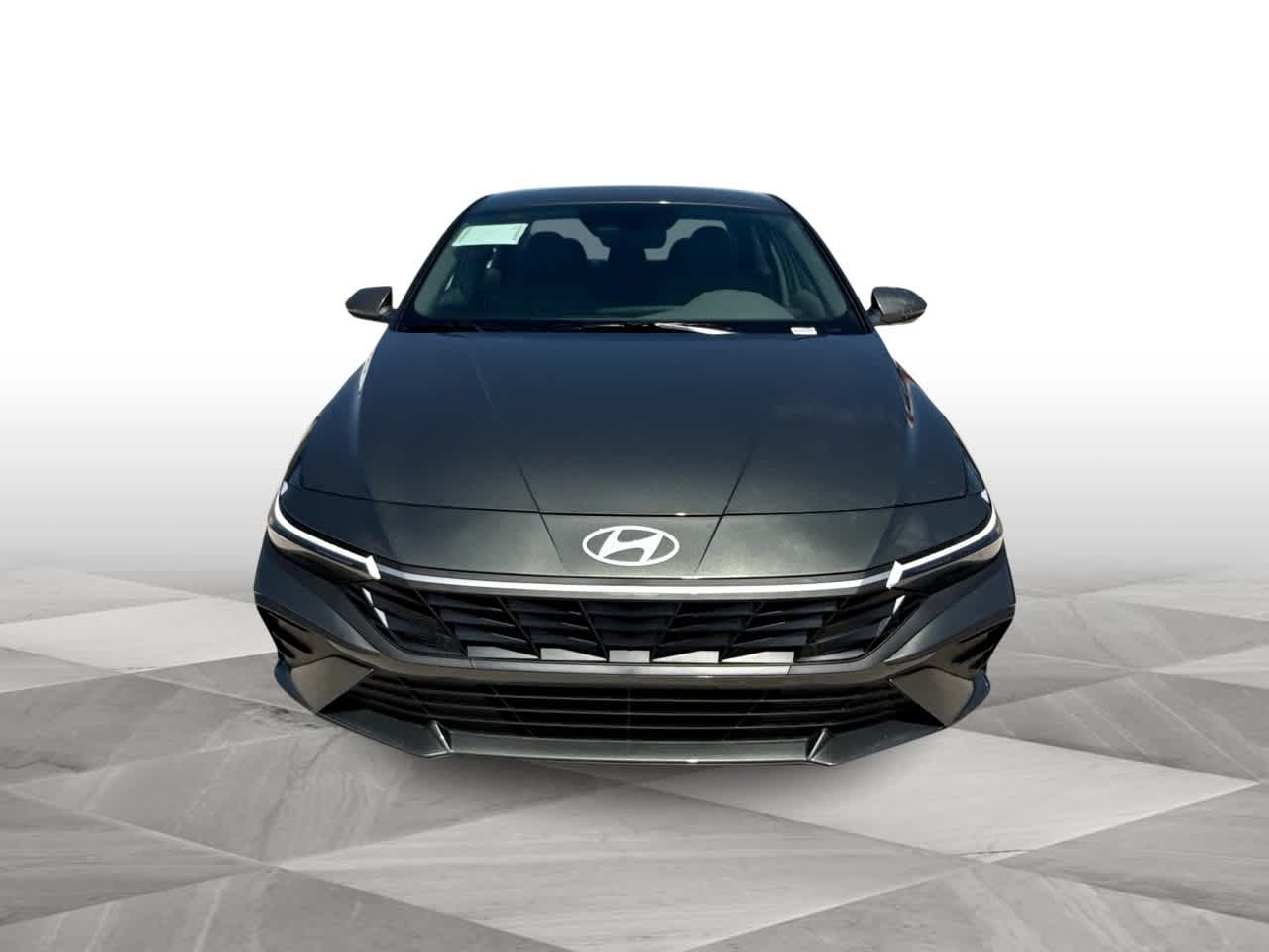 Thumbnail: 2025 Hyundai Elantra - 3