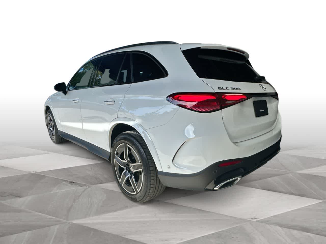 Thumbnail: 2025 Mercedes-Benz GLC - 6