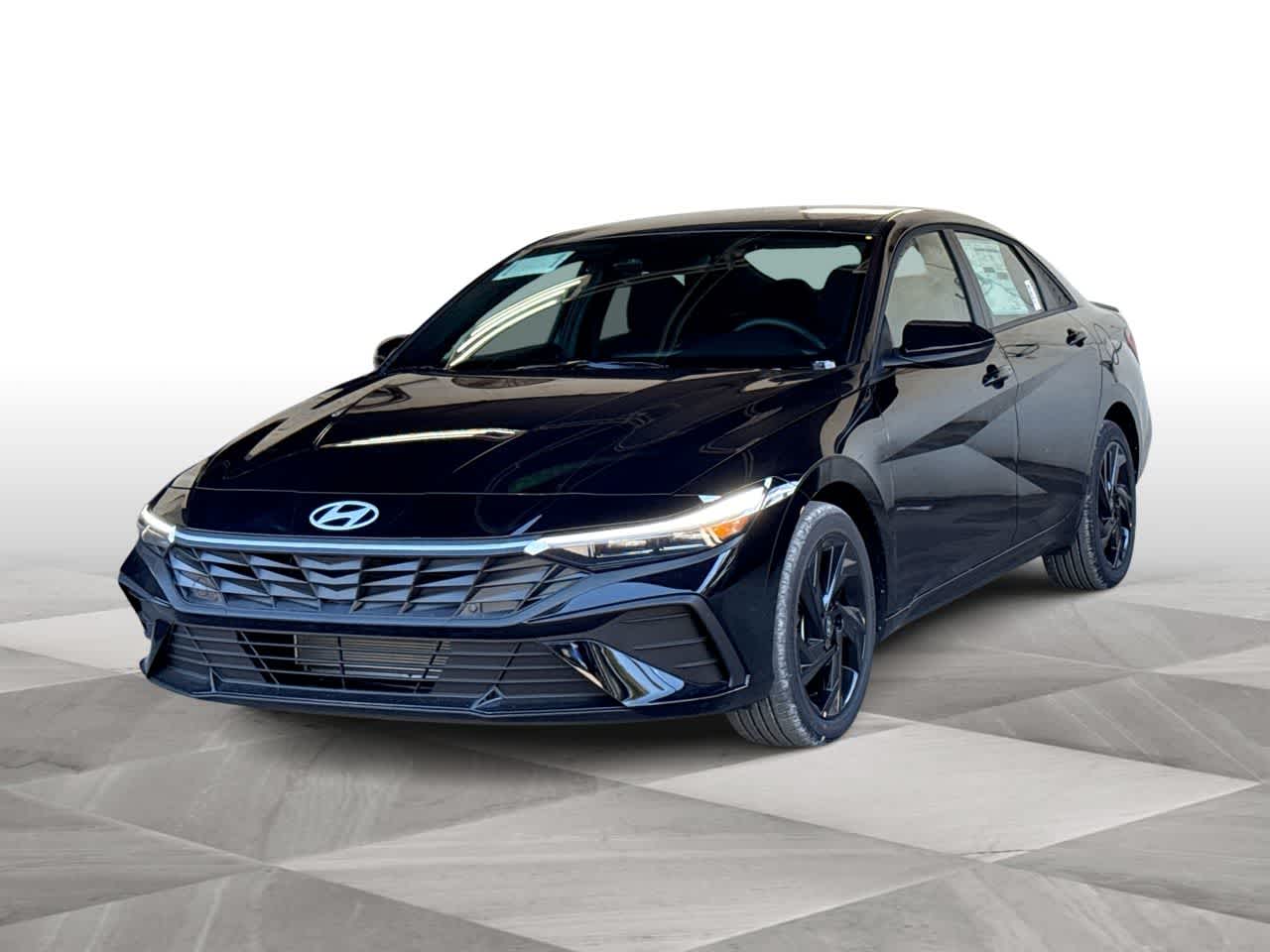 Thumbnail: 2026 Hyundai Elantra - 4