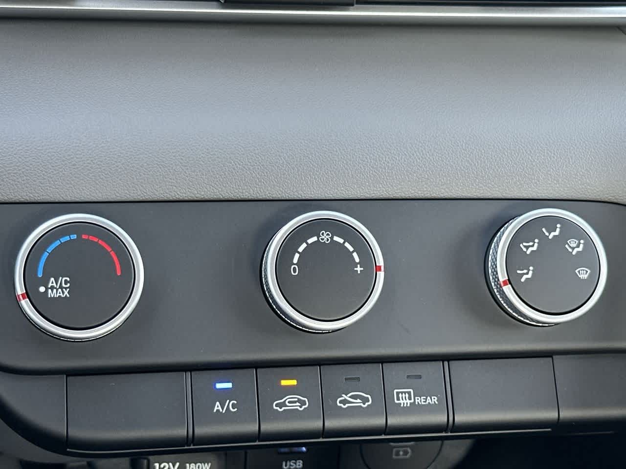 Thumbnail: 2025 Hyundai Elantra - 20