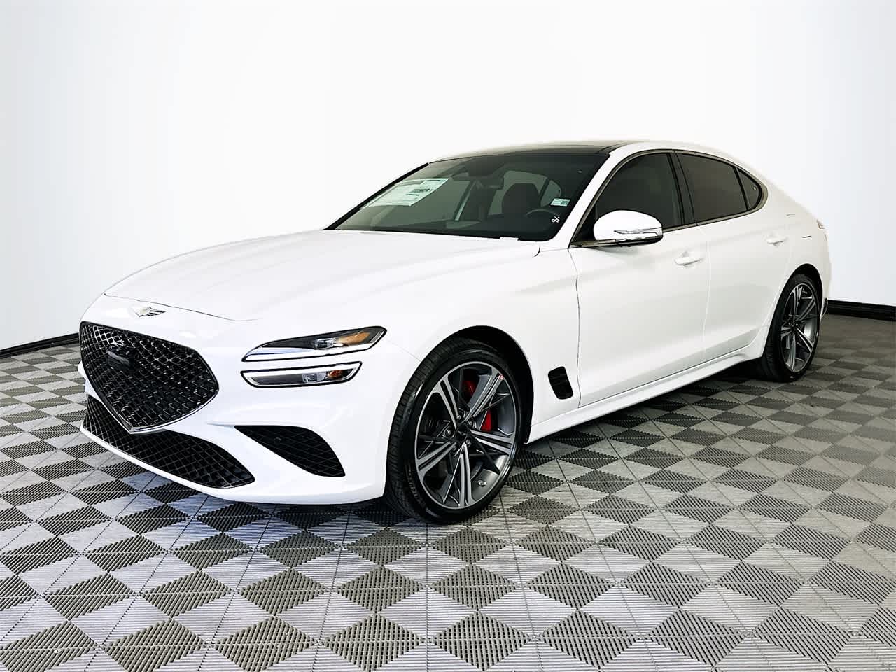 2024 Genesis G70 2.5T -
                Miami, FL