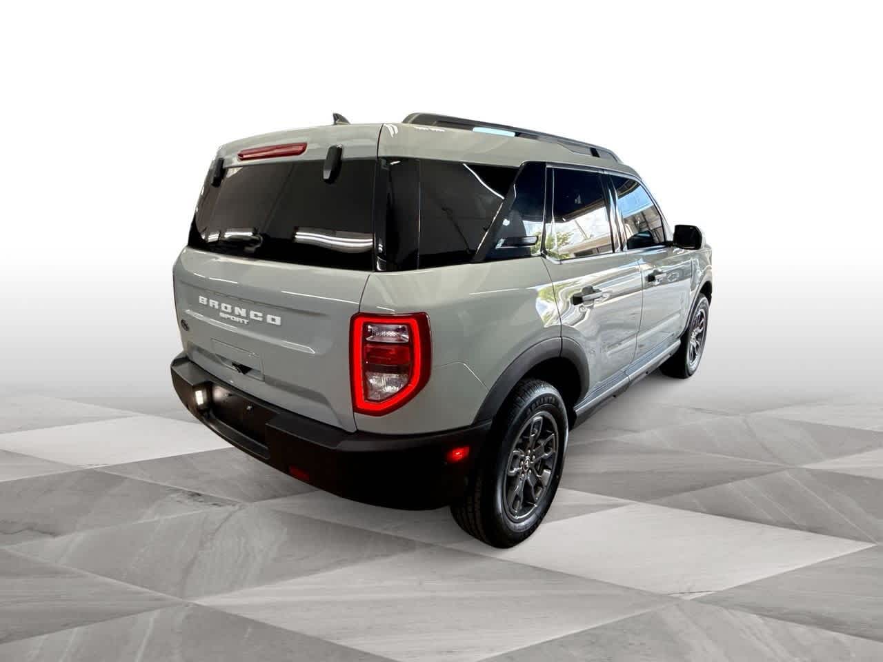 Thumbnail: 2022 Ford Bronco Sport - 8