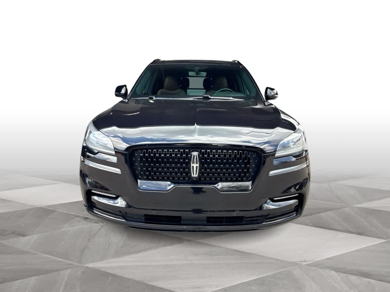 Thumbnail: 2024 Lincoln Aviator - 3