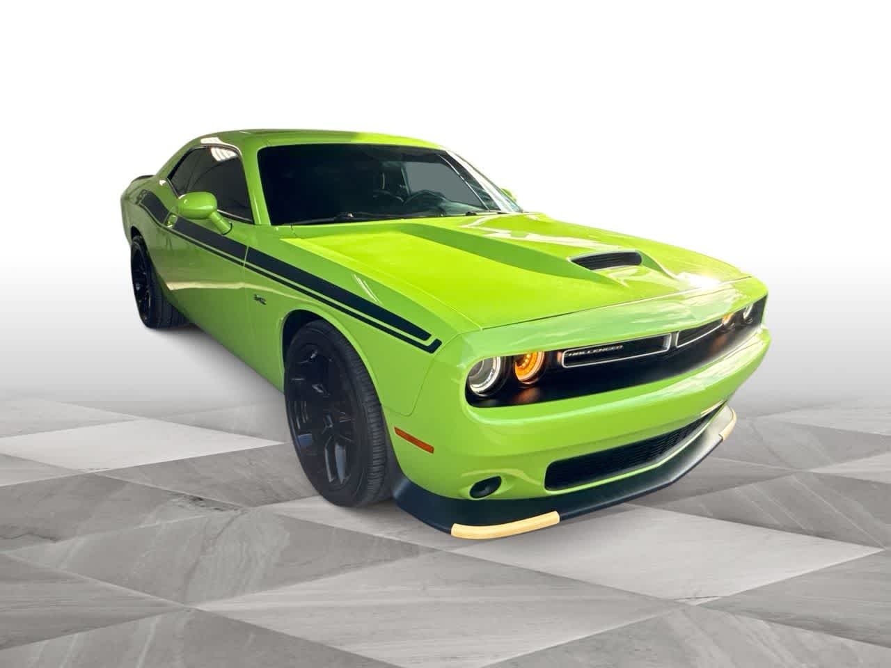 Thumbnail: 2023 Dodge Challenger - 2