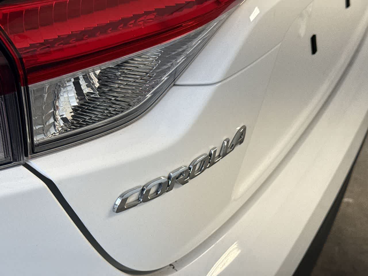 Thumbnail: 2024 Toyota Corolla - 10