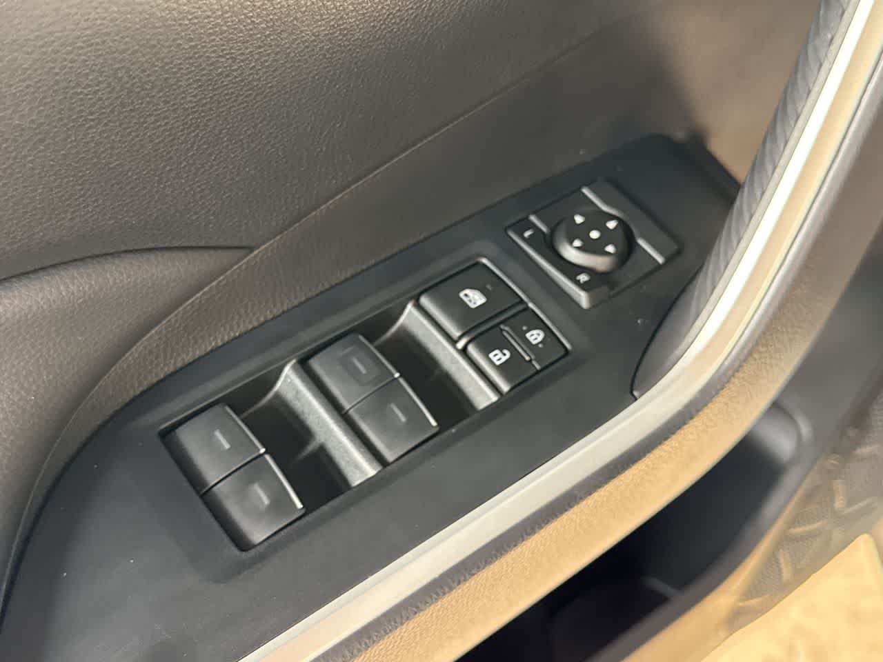 Thumbnail: 2024 Toyota RAV4 - 10