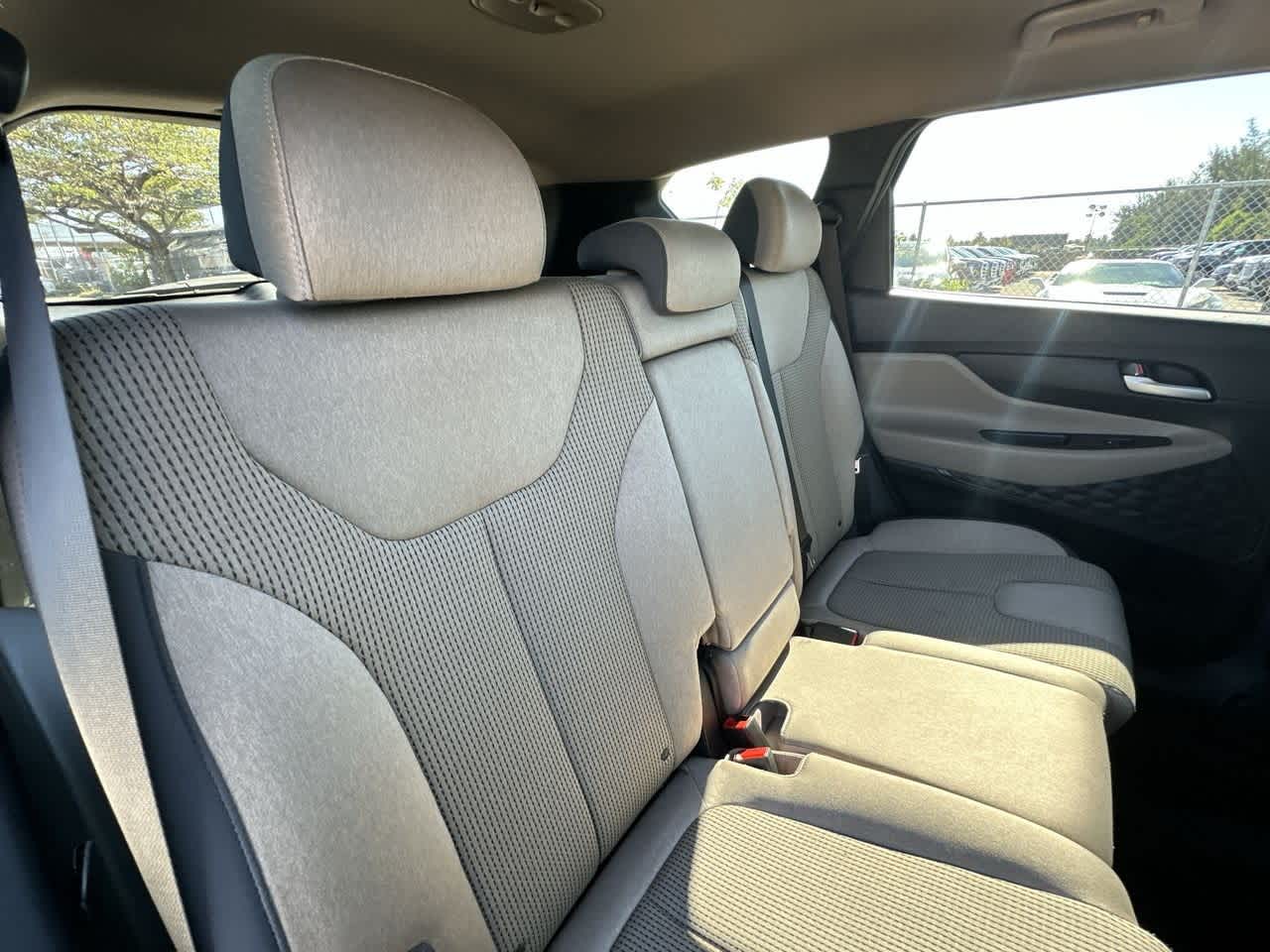 Thumbnail: 2023 Hyundai Santa Fe - 26