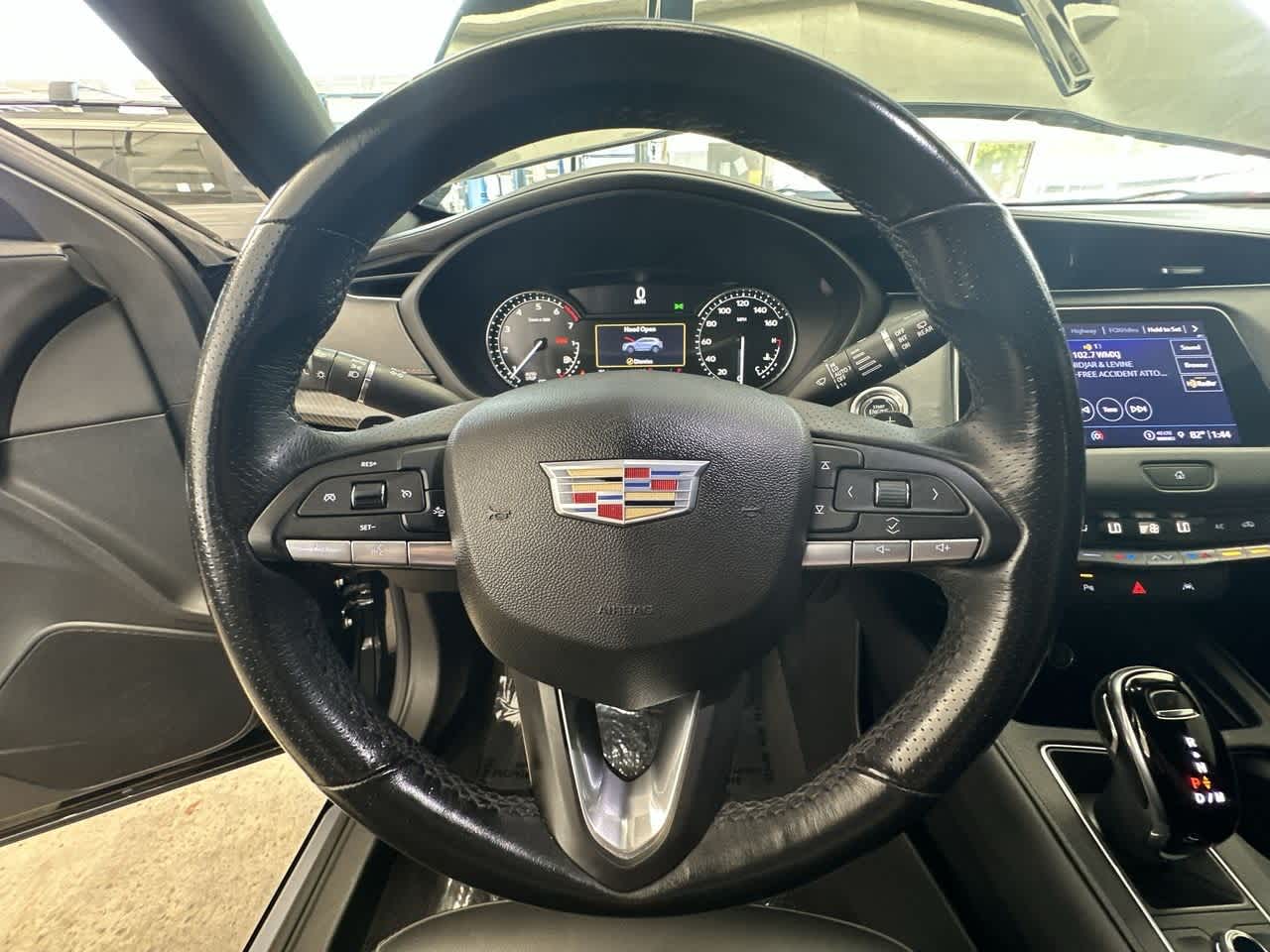 Thumbnail: 2021 Cadillac XT4 - 15