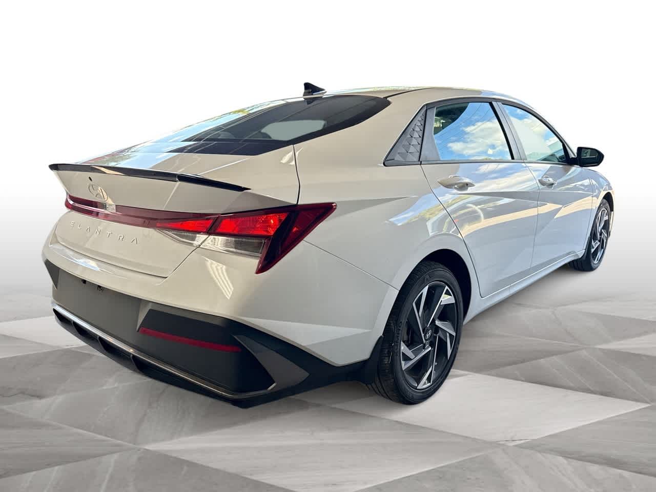 Thumbnail: 2025 Hyundai Elantra - 8