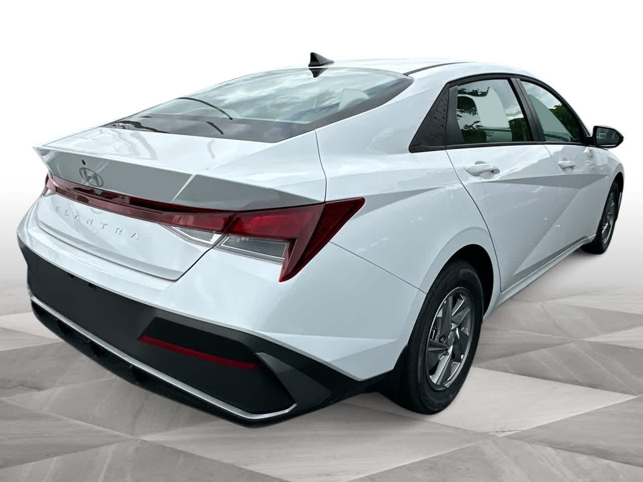 Thumbnail: 2025 Hyundai Elantra - 8