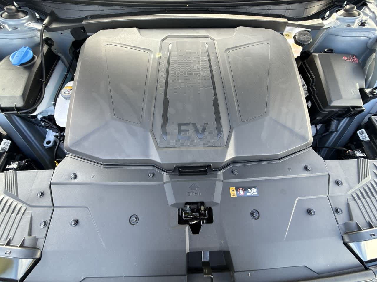 Thumbnail: 2025 Hyundai Ioniq 5 - 12