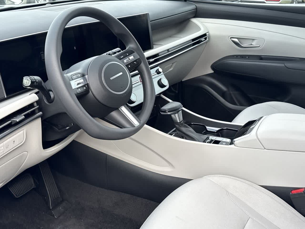 Thumbnail: 2026 Hyundai Tucson - 13