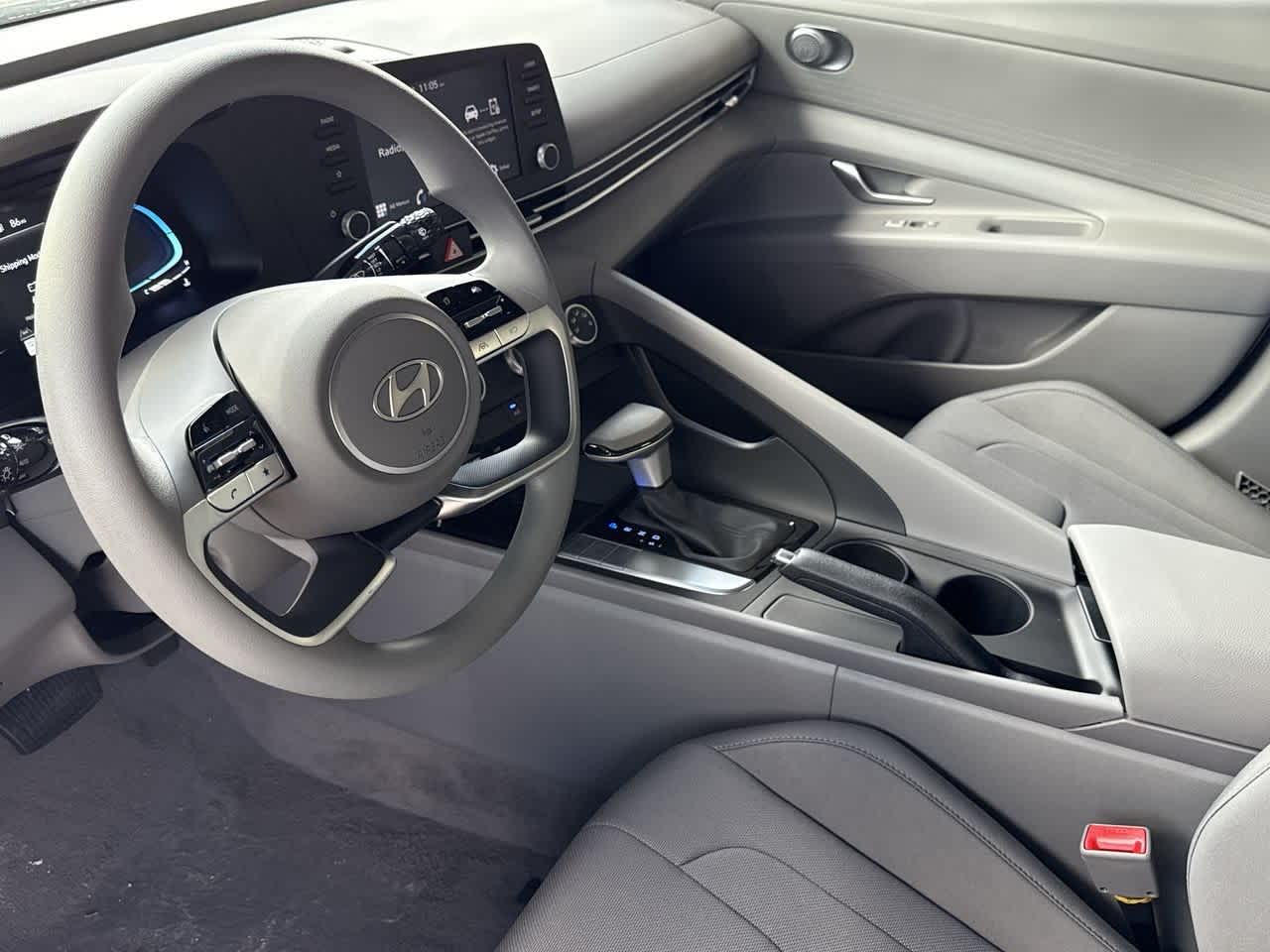 Thumbnail: 2025 Hyundai Elantra - 13