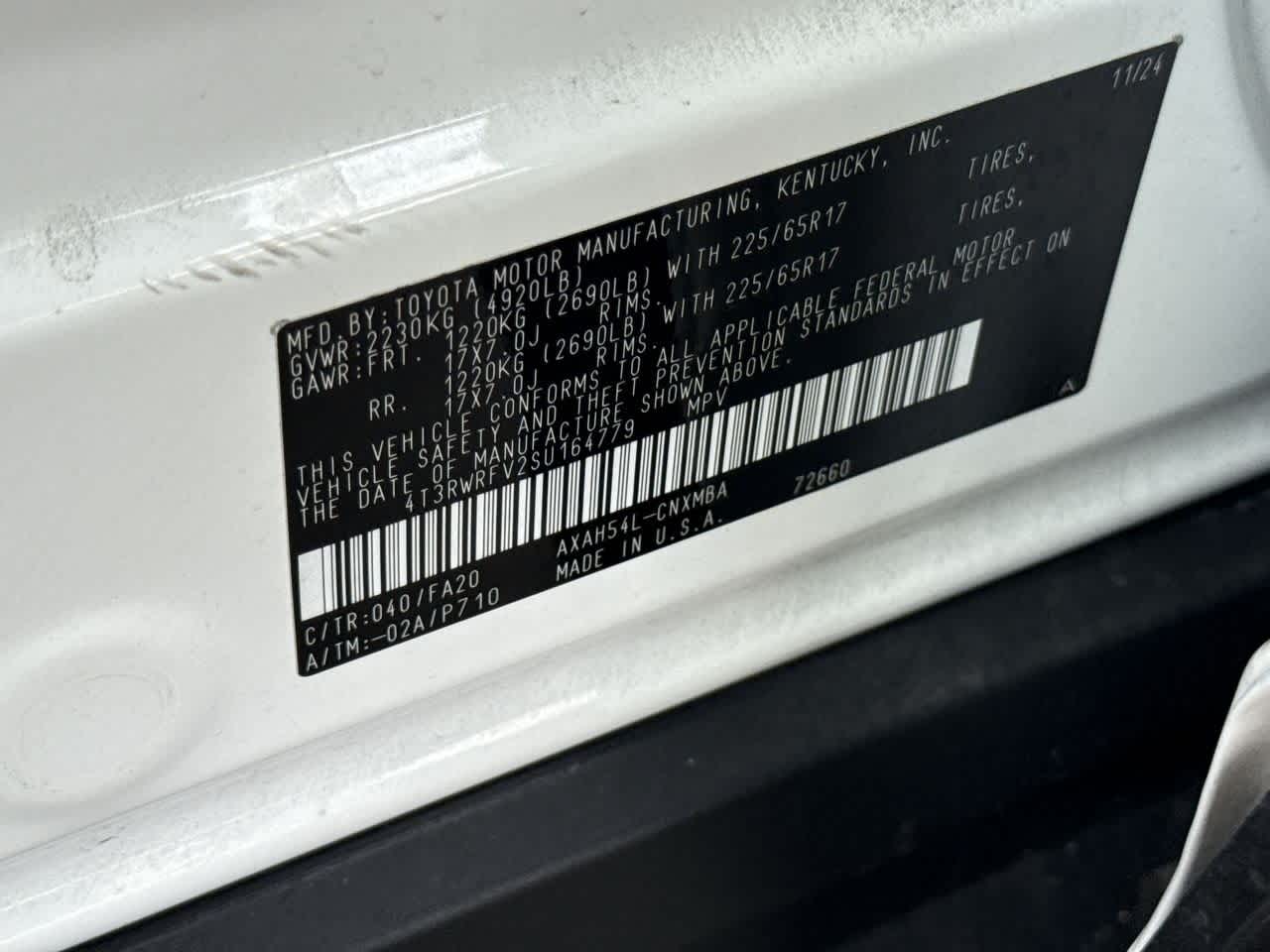 Thumbnail: 2025 Toyota RAV4 - 29