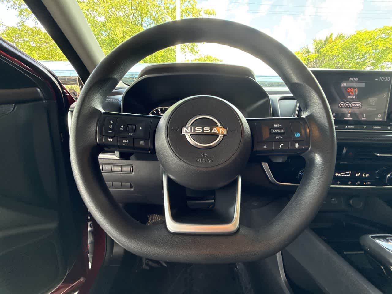 Thumbnail: 2022 Nissan Rogue - 15