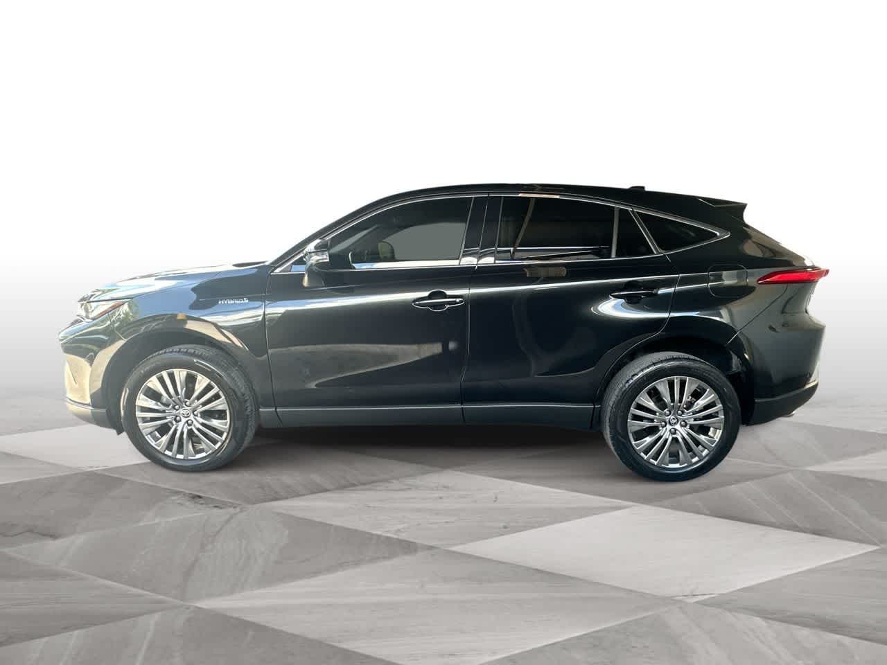 Thumbnail: 2021 Toyota Venza - 5