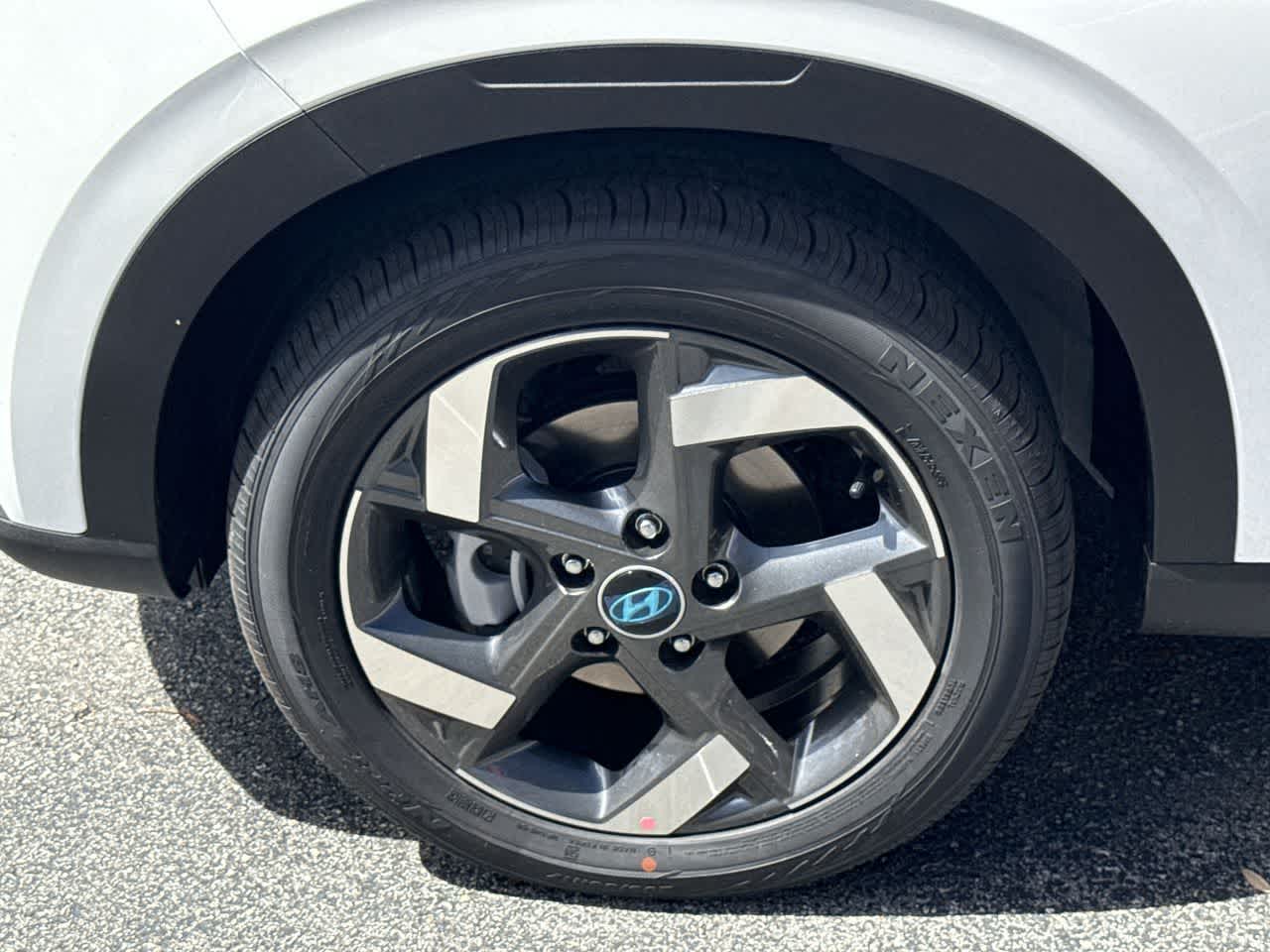 Thumbnail: 2026 Hyundai Venue - 11