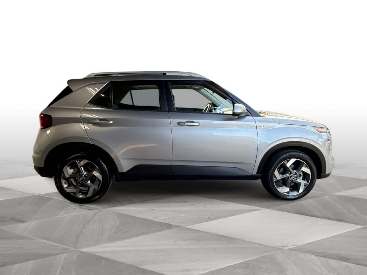 Thumbnail: 2025 Hyundai Venue - 9