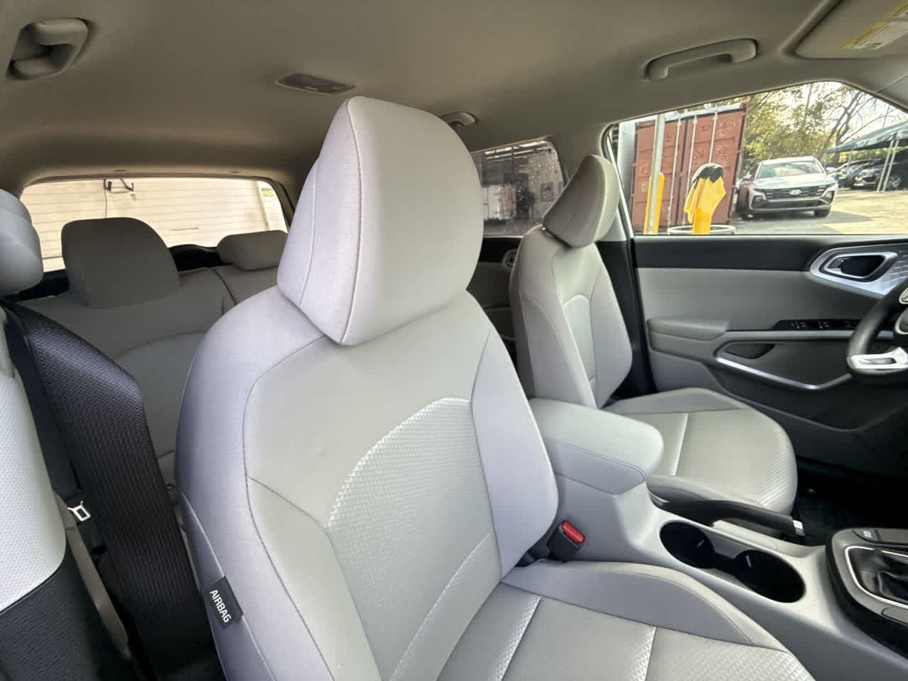 Thumbnail: 2025 Kia Soul - 27