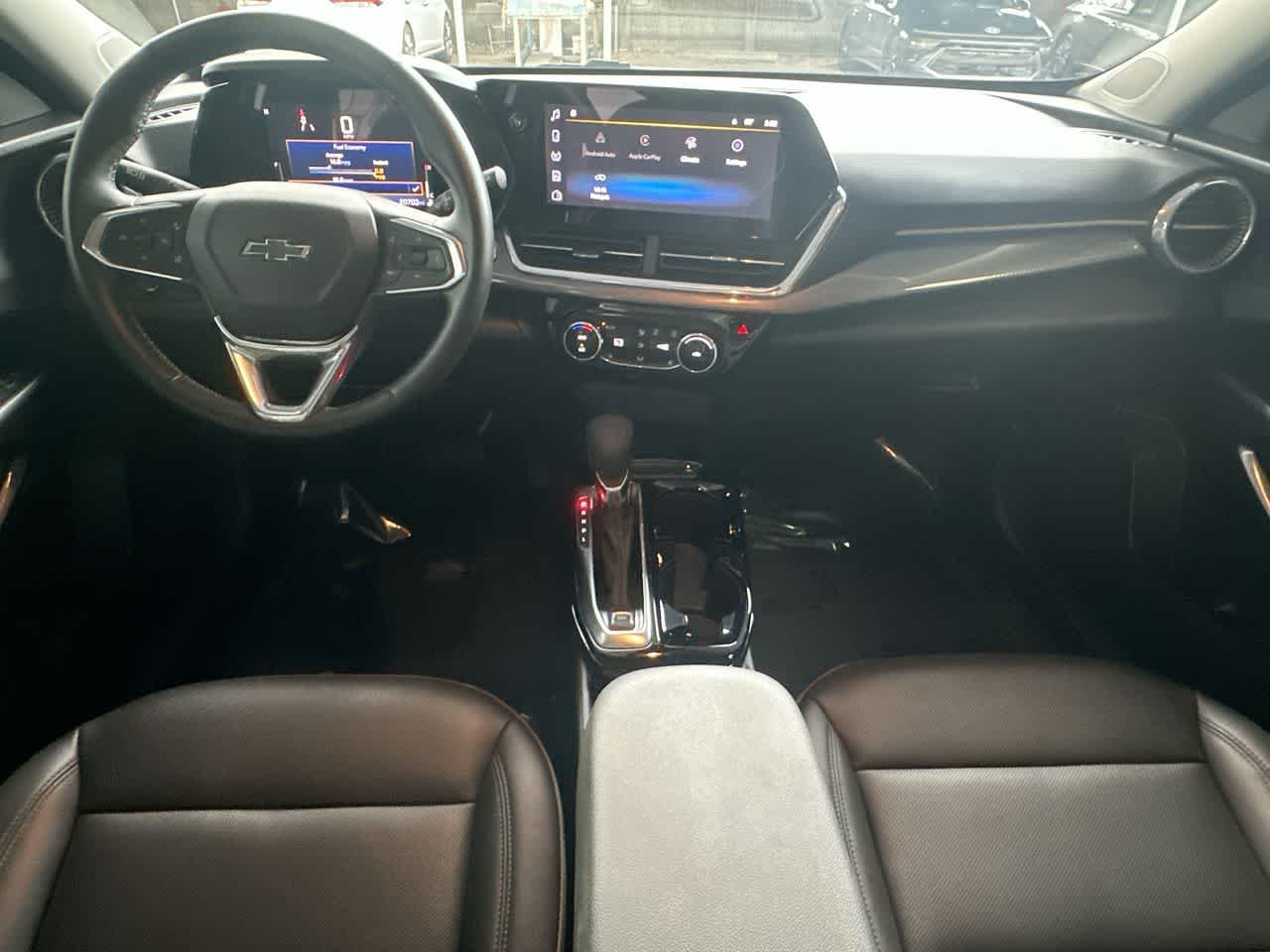 Thumbnail: 2025 Chevrolet Trax - 24