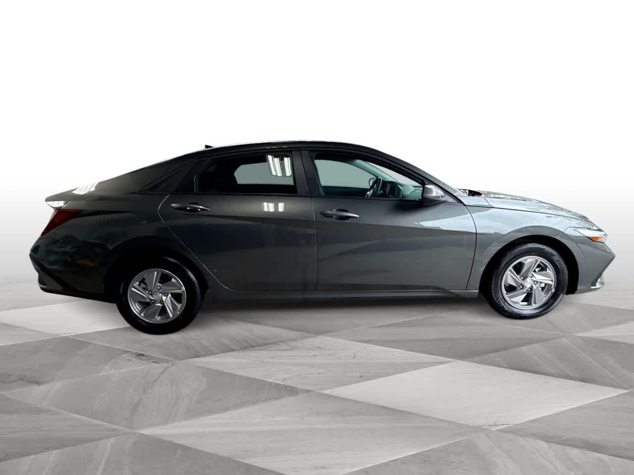 Thumbnail: 2026 Hyundai Elantra - 9